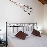 La Corte And Restaurant - Free Parking - 10 Minutes To The And Centre