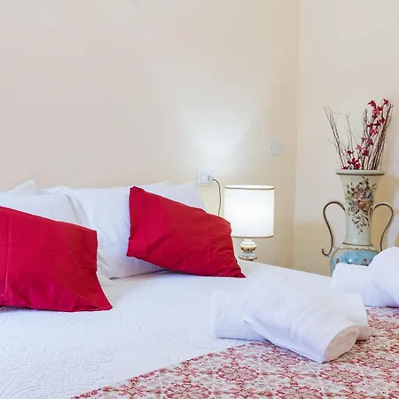 La Corte And Restaurant - Free Parking - 10 Minutes To The And Centre Bed & Breakfast Tavernerio