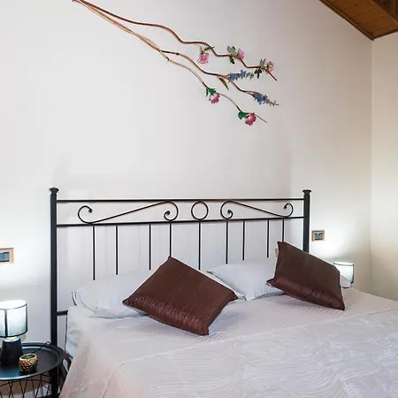 La Corte And Restaurant - Free Parking - 10 Minutes To The And Centre