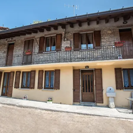 La Corte And Restaurant - Free Parking - 10 Minutes To The And Centre 4* Tavernerio