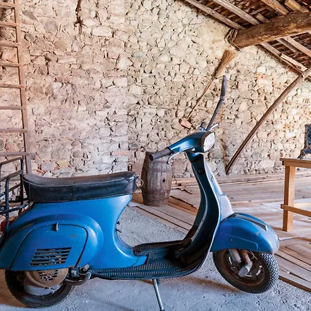 La Corte And Restaurant - Free Parking - 10 Minutes To The And Centre