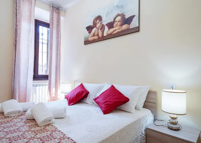 Bed and breakfast La Corte And Restaurant - Free Parking - 10 Minutes To The And Centre