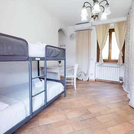 La Corte And Restaurant - Free Parking - 10 Minutes To The And Centre Couette-café